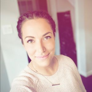 Meet your Posher, Melanie